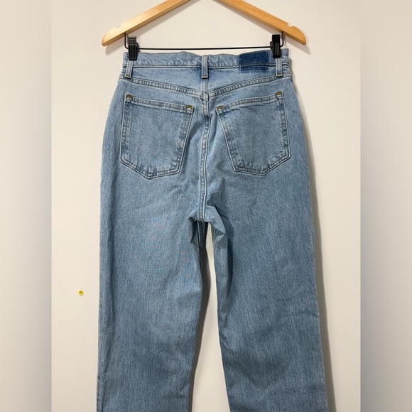 Abercrombie & Fitch Ultra High Rise 90s Straight Jean size 28 - Picture 7 of 9